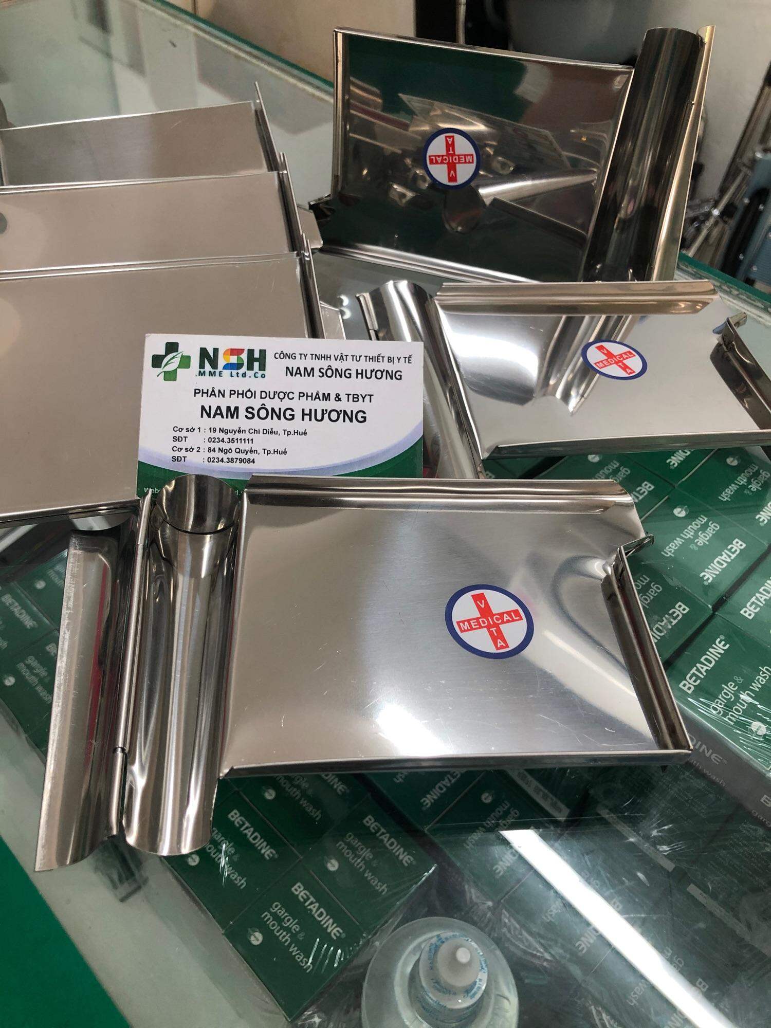 Khay cắt thuốc dụng cụ chia thuốc inox cỡ vừa 12 x 18 x 3 cm và nhỏ: 10 x 15 x 2,5 cm Khay đếm thuốc inox cỡ lớn/nhỏ dùng để cắt thuốc chia liều, khay inox ra thuốc phân liều lớn nhỏ
