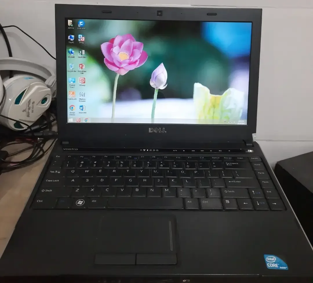 Laptop Dell Vostro 3300 đã qua sử dụng