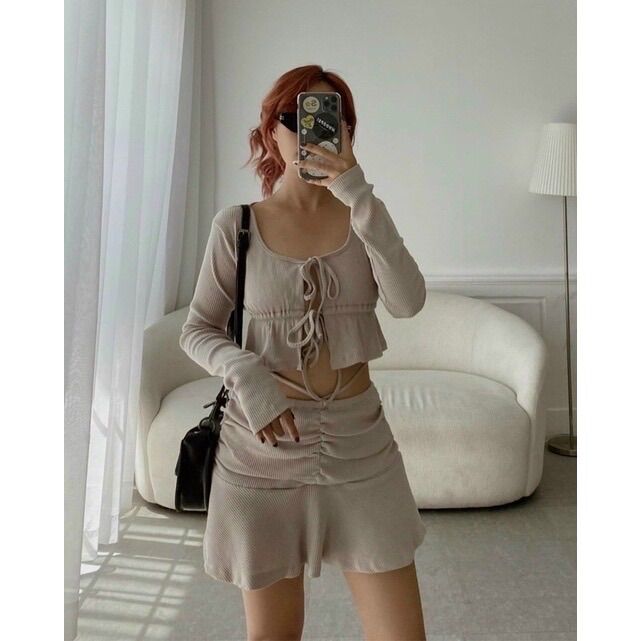 Set áo crop nhún ngực + chân váy nhún đuôi cá