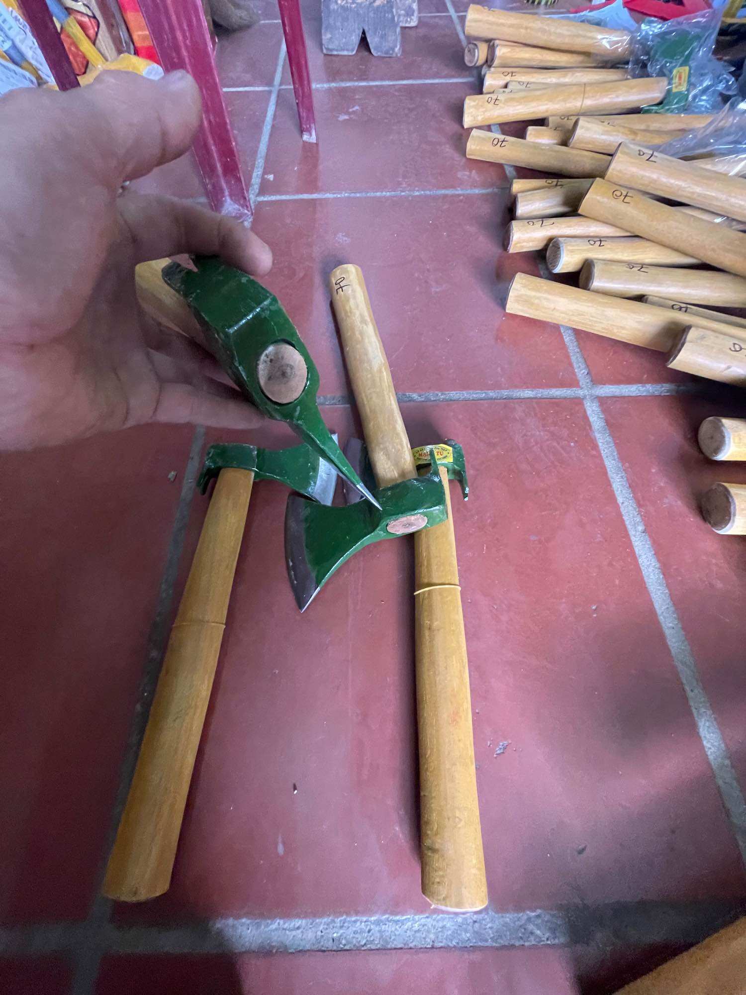 BÚA CHẶT CÂY- BÚA CHẶT SƯƠNG - RÌU CHẶT SƯƠNG
