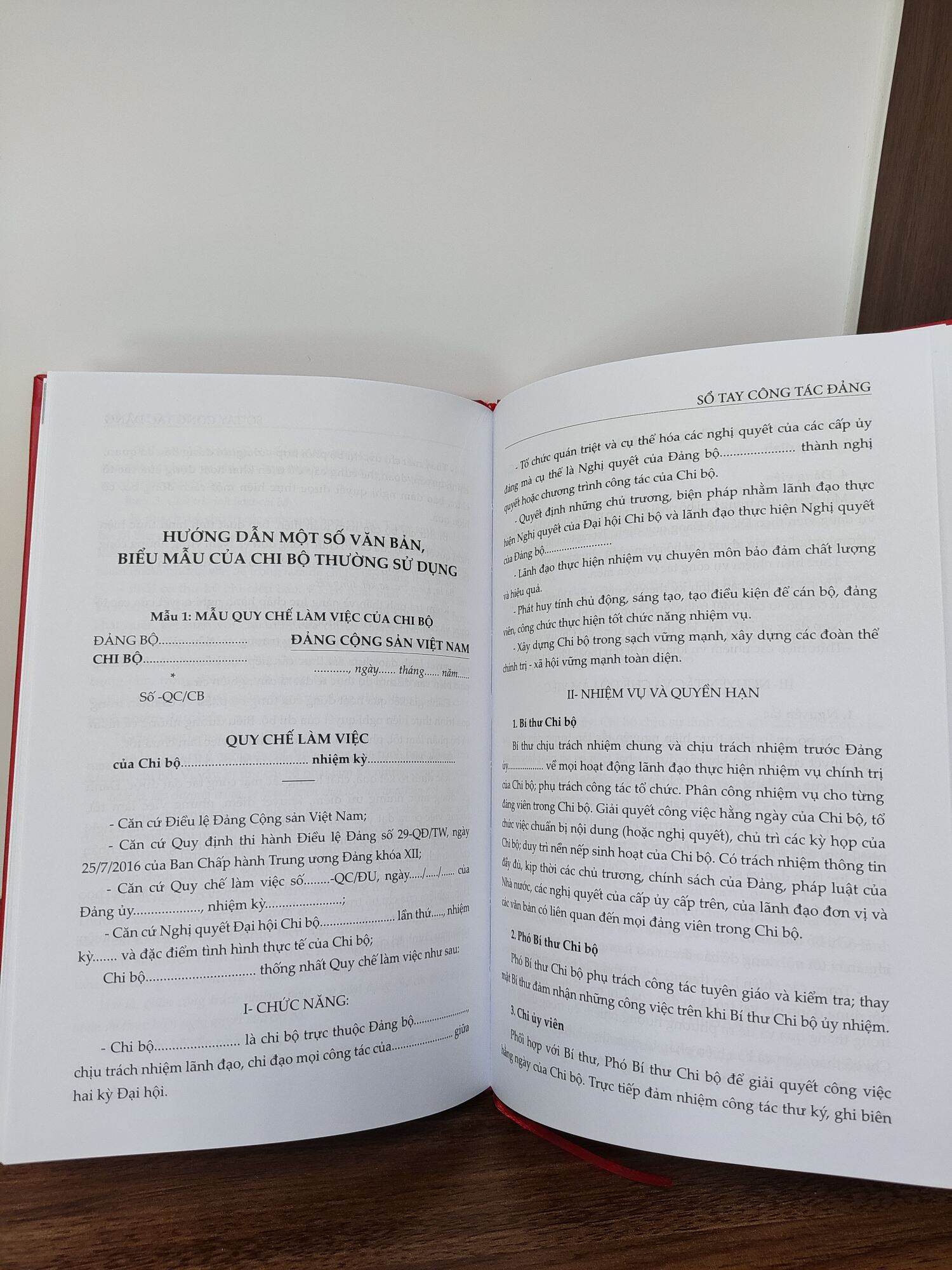 Sổ tay công tác đảng