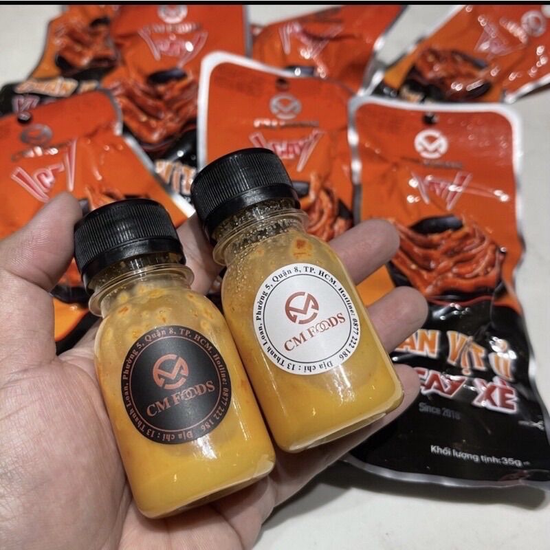 1 Chai nước chấm chân gà Cmfoods siêu ngon siêu cay