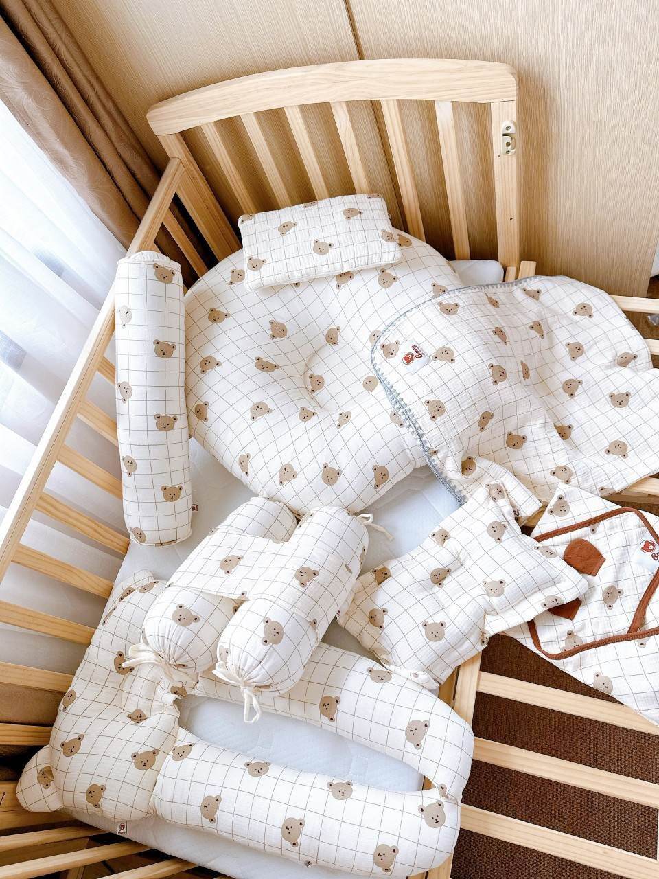 SHOP ME & BE SONG HA