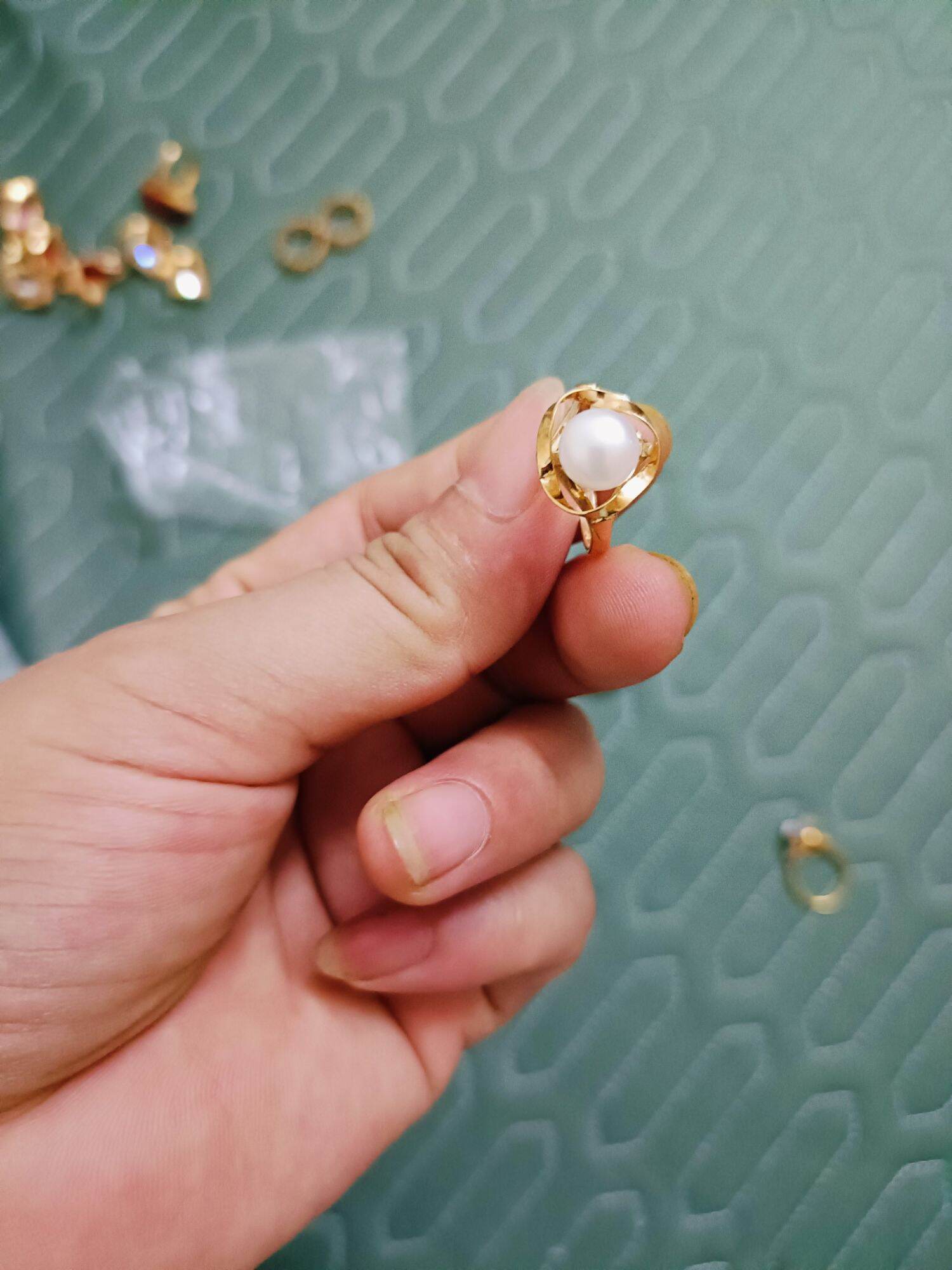 nhẫn ngọc trai vàng non cho nữ