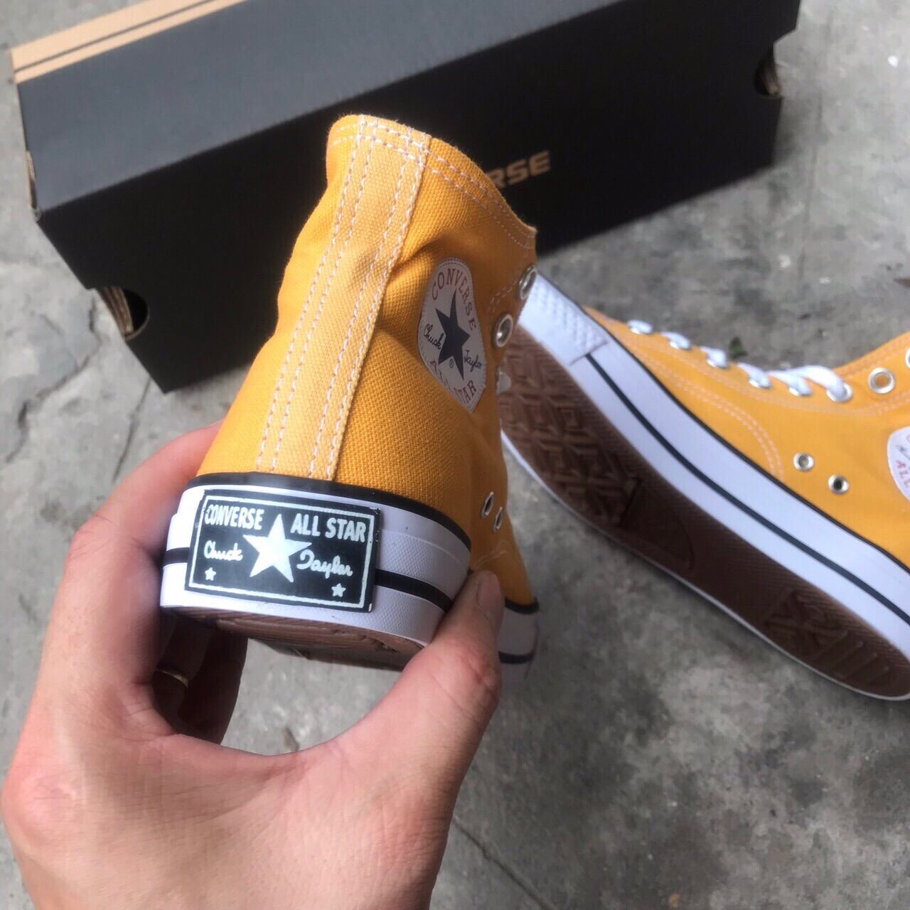 GIÀY CONVERSE VÀNG CAO CỔ