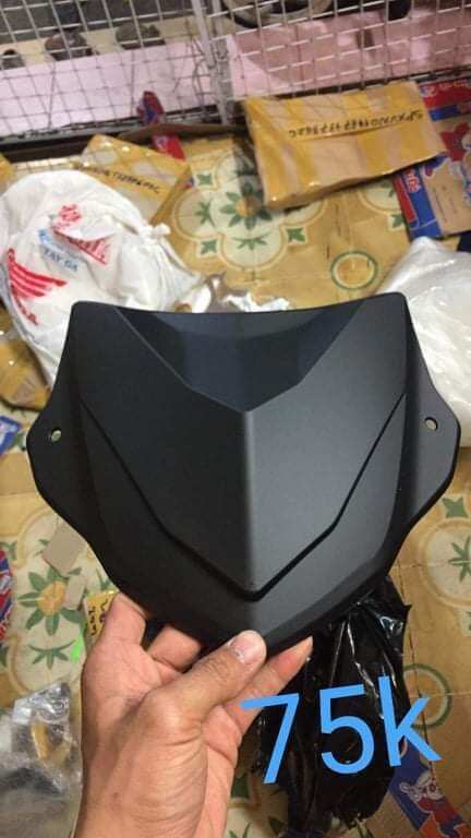Mão gắn exciter 155 đen nhám.