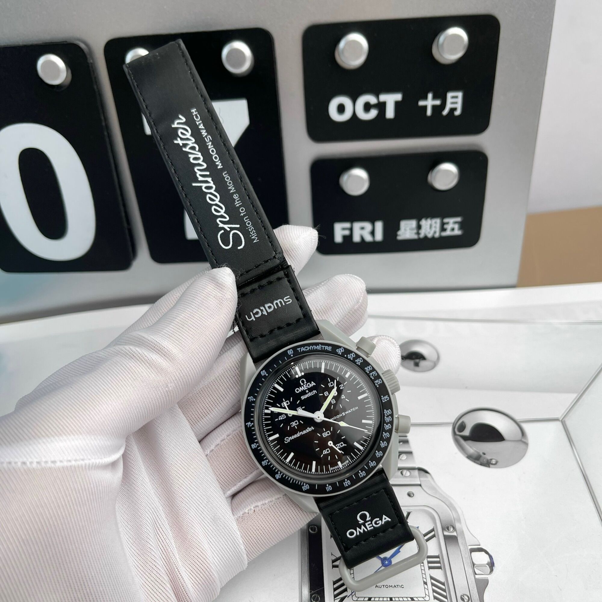 ĐỒNG HỒ O M E G A SEAMASTER TO THE MOON