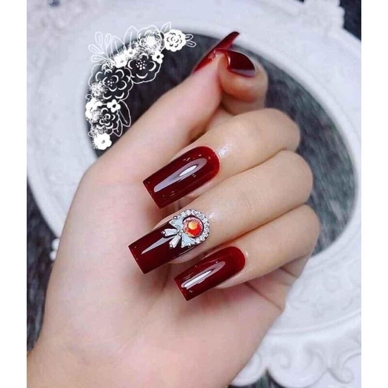 Thạch đỏ rượu vang (sơn gel phải dùng máy hơ)