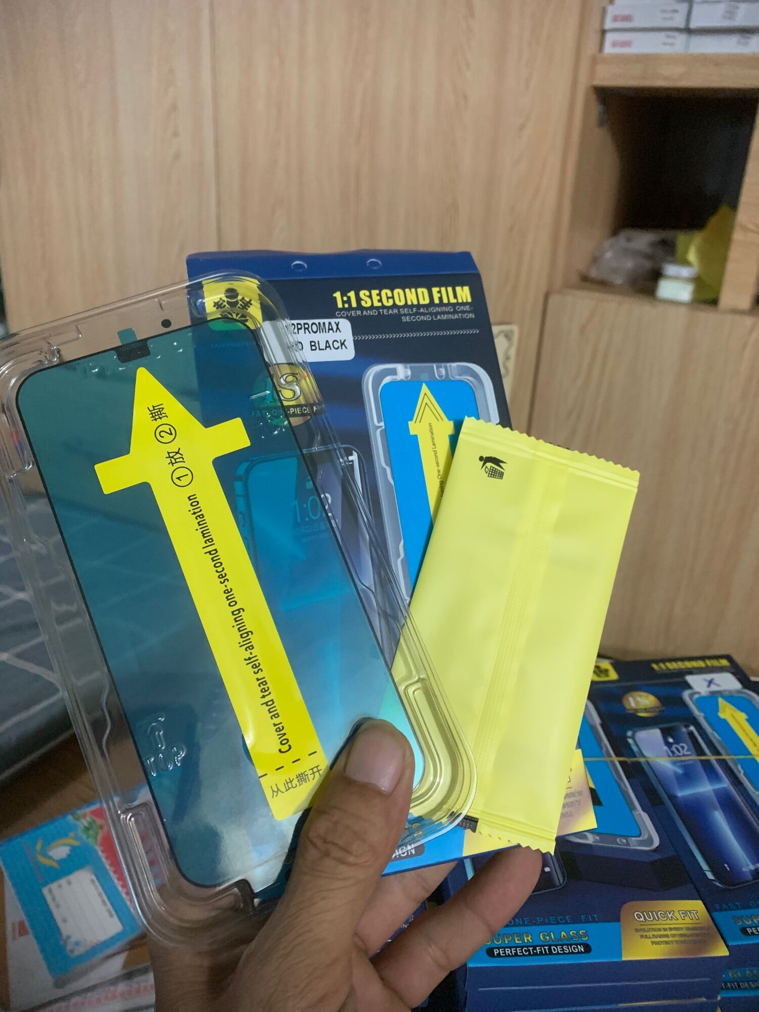 Kính cường lực - khung tự dán dành cho iphon 7p/8p/x/xs/11/12/13/14promax