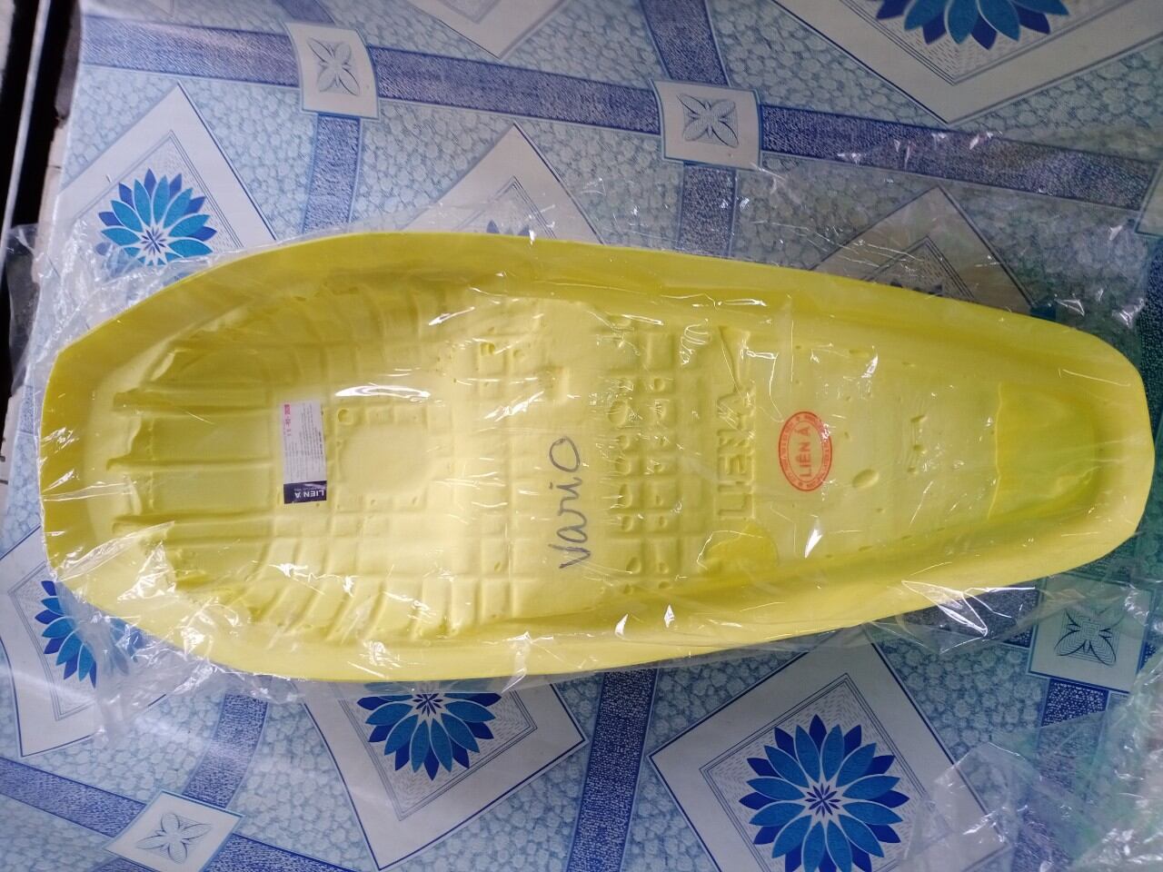 Mút yên xe vario 150
