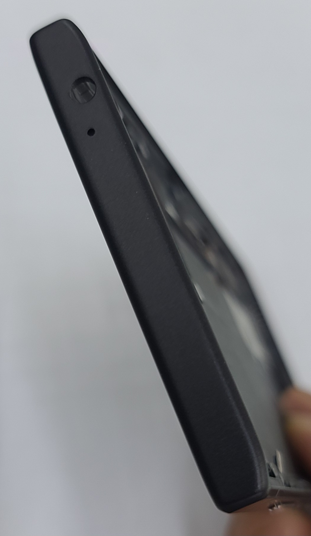 Khung viền (benzen) blackberry Keytwo(Key2/ K2) zin đen sơn lại