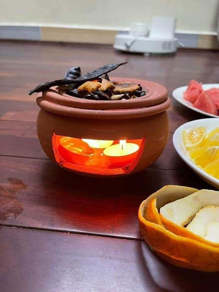 Bếp xông bồ kết,chanh ,sả.