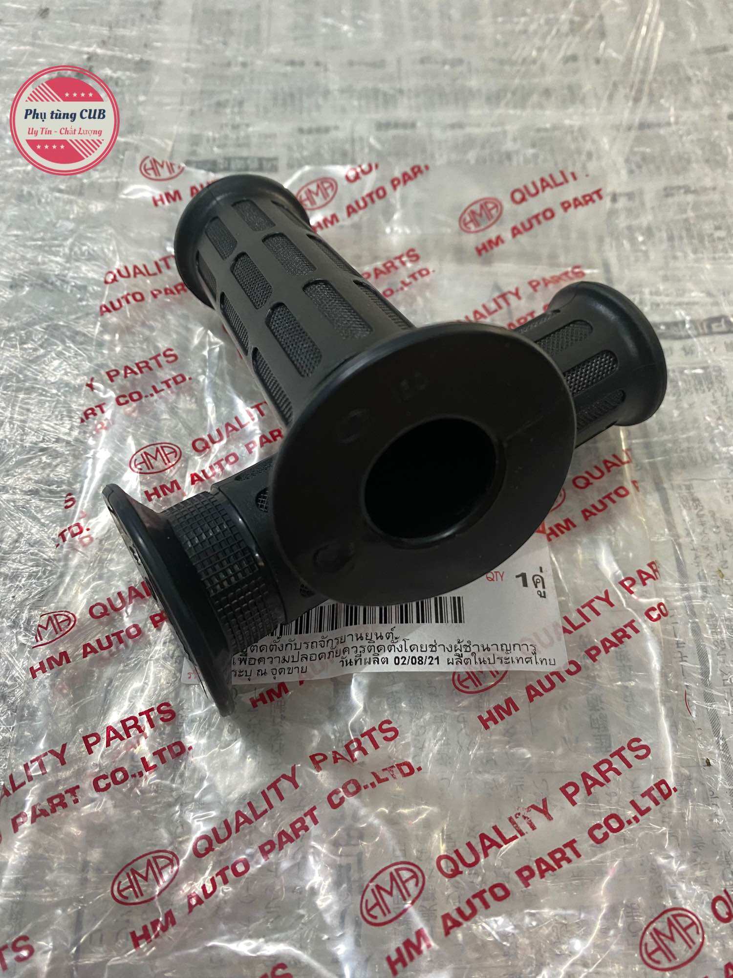 Bao tay cub 82-84-Dd-Custom hàng Thái