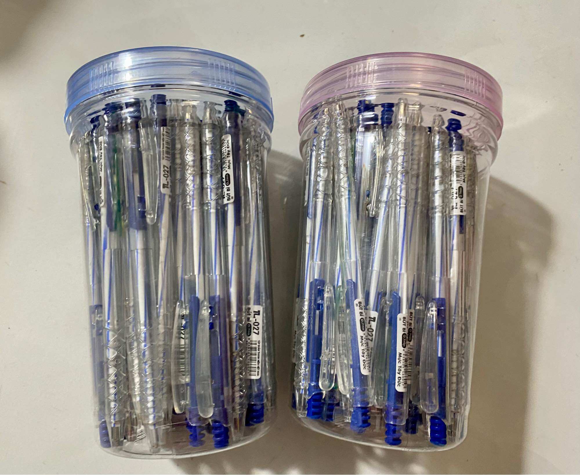 🏵 Set 10 Cây Bút Bi Xanh Nét Nhỏ (Tặng Lon Đựng khi mua 50 Cây)