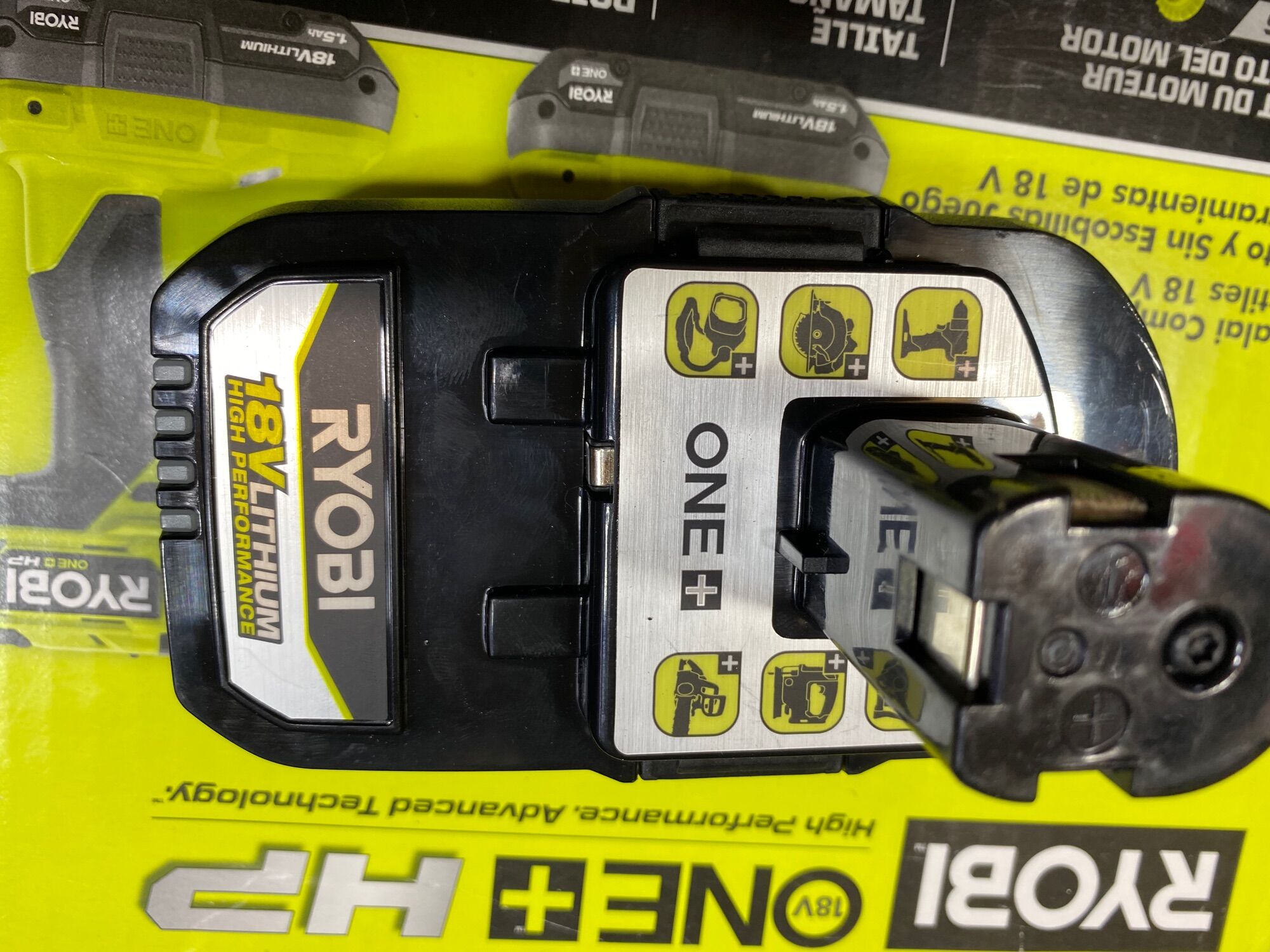 Pin ryobi hp 18v -2ah mới 100%