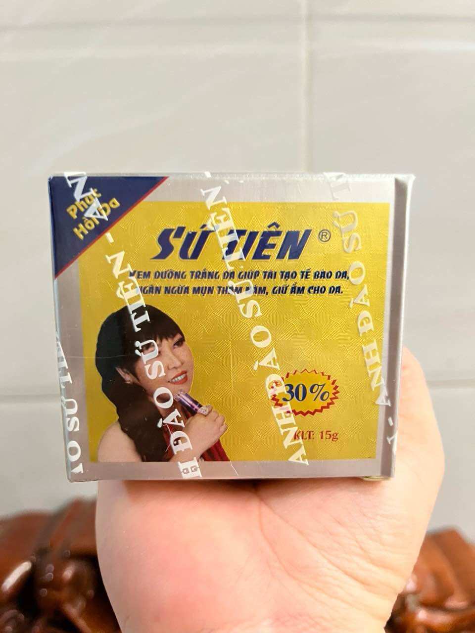 Kem dưỡng da Sứ Tiên Đồng 15g tem 400 k