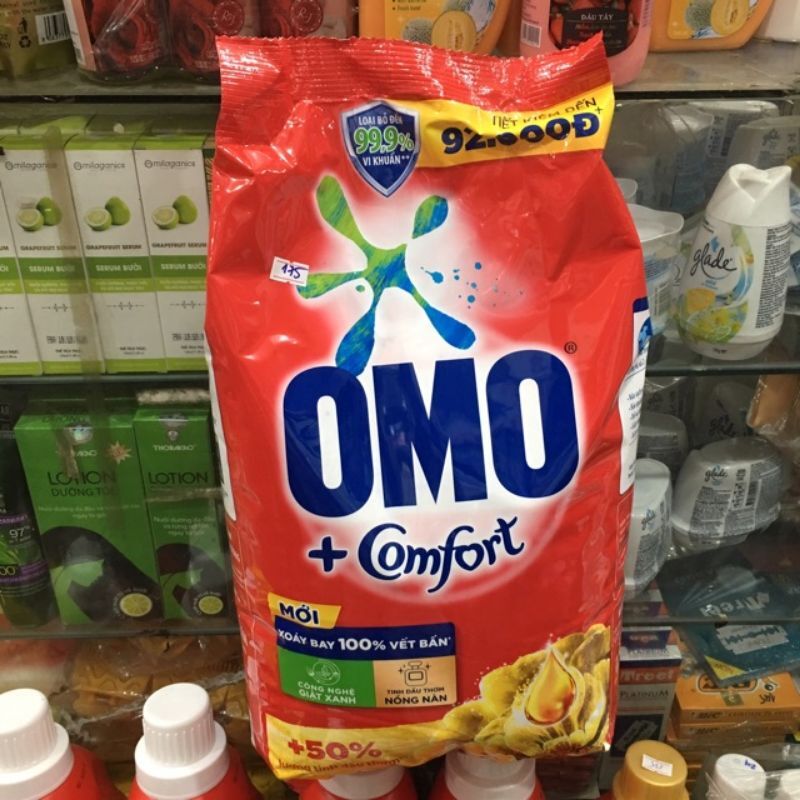 Bột giặt OMO Comfort tinh dầu thơm nồng nàn 5.5kg thumbnail