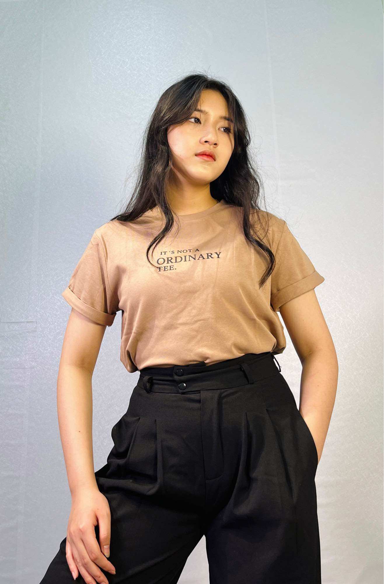 Áo phông basic dáng baby tee, chất cotton dày