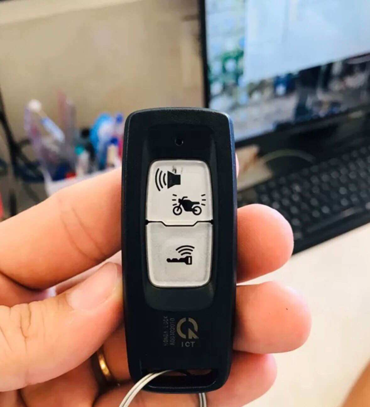 Vỏ chìa khoá smartkey 2 nút honda k1z trán gương sh 2021, sh 300i, sh 350i, pcx cao cấp chuẩn zin