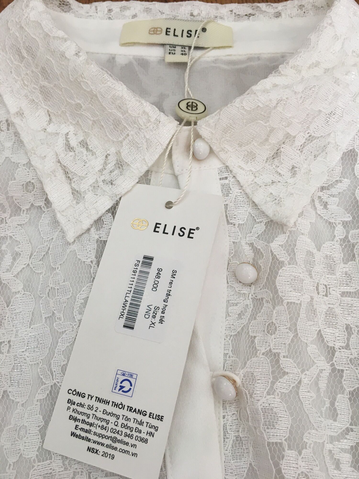 Elise - Sơ mi ren trắng newtag - size XL