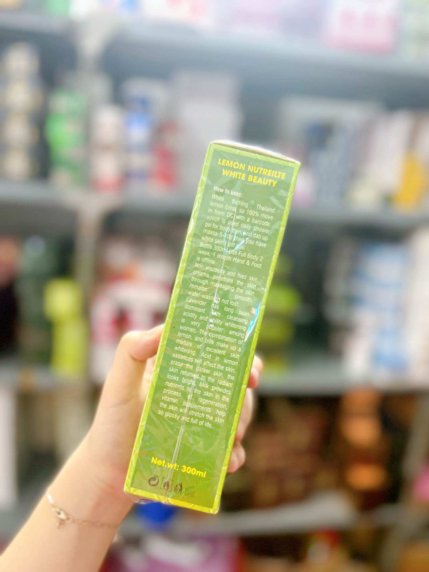 Sữa Tắm Chanh Erina Thái Lan 300ml