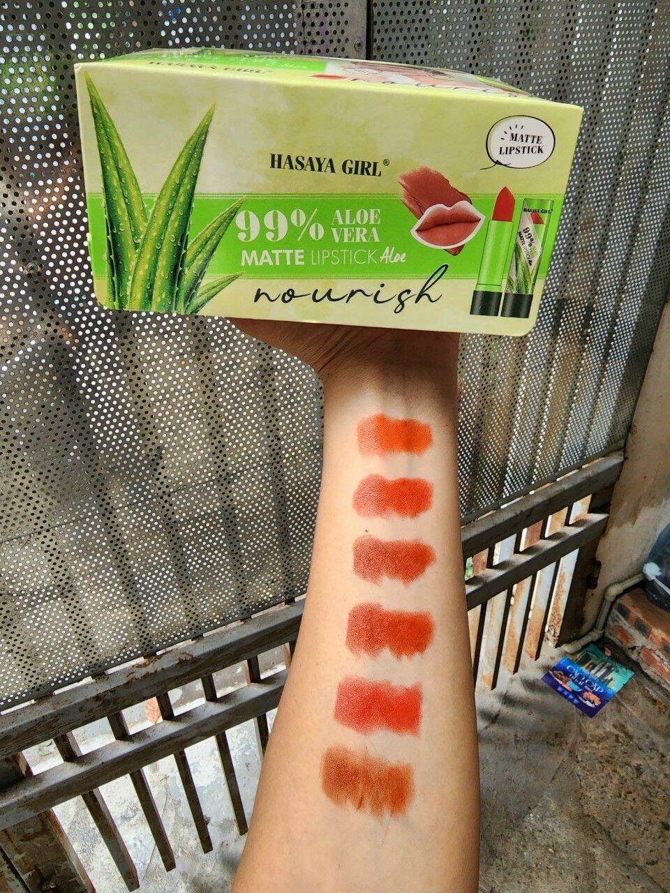 Set 6 Son dưỡng Bơ có màu Thái Lan