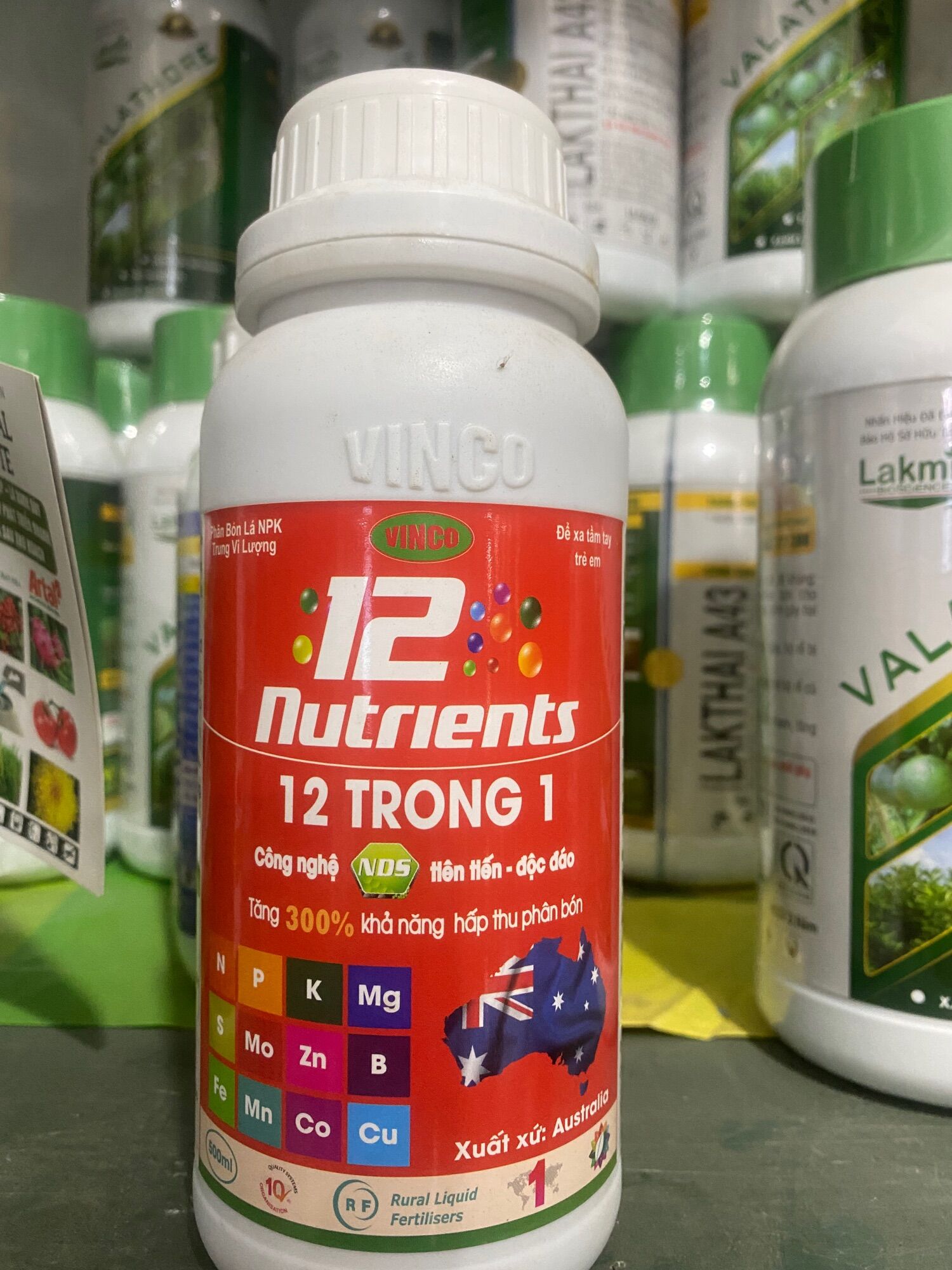 Phân bón lá 12 Nutrient + TE - Thúc đẻ nhánh, tạo cơi đọt, phân cành, ra hoa đồng loạt
