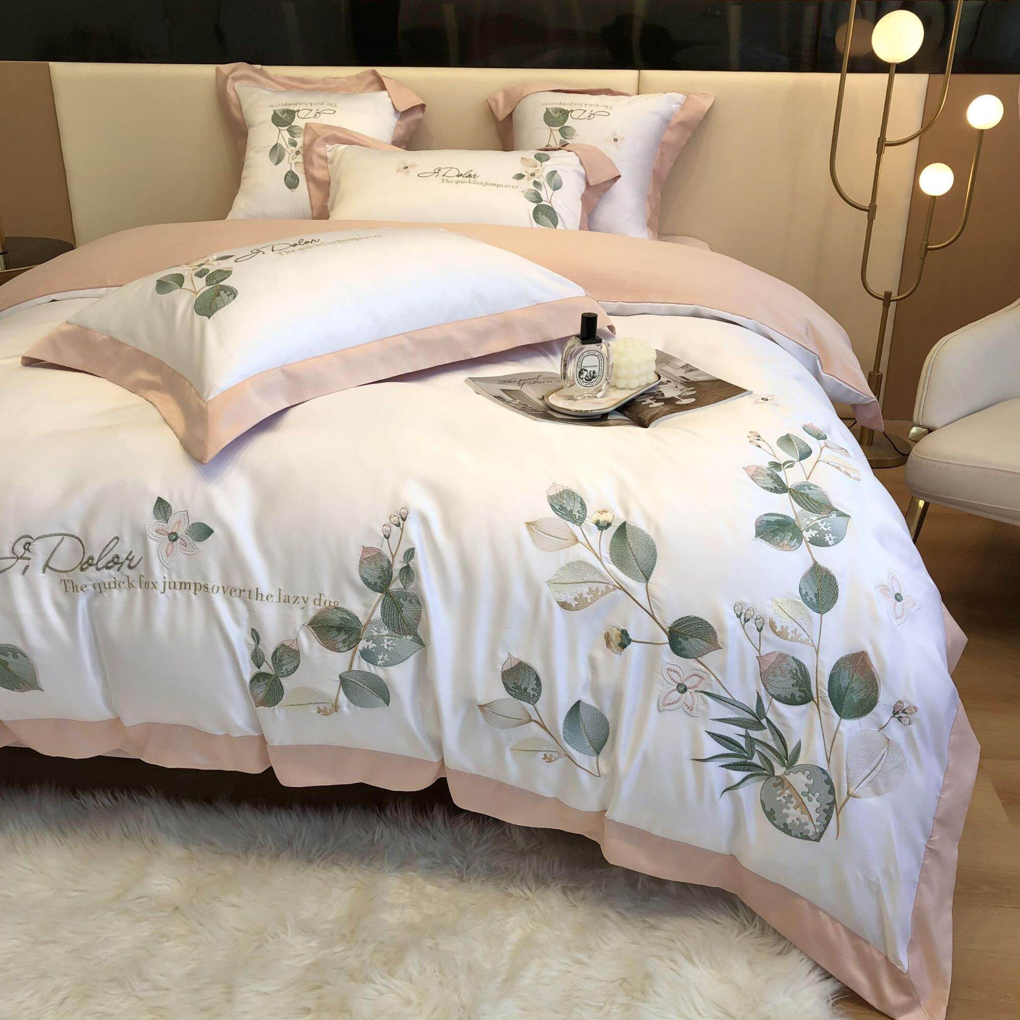 Bộ chăn ga gối lụa silk thêu hoa lá