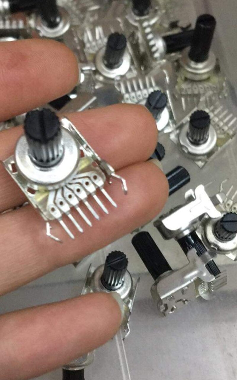 5 chiếc/ chiết áp 6 chân ngang loại nhỏ 12mm