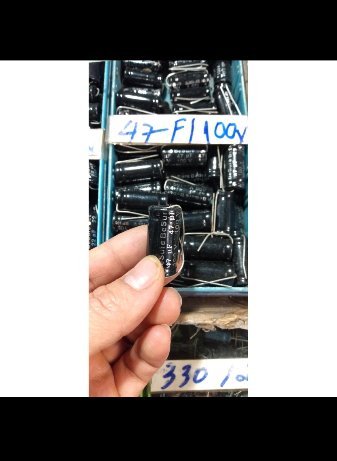 10 Tụ loa 47uf 100v