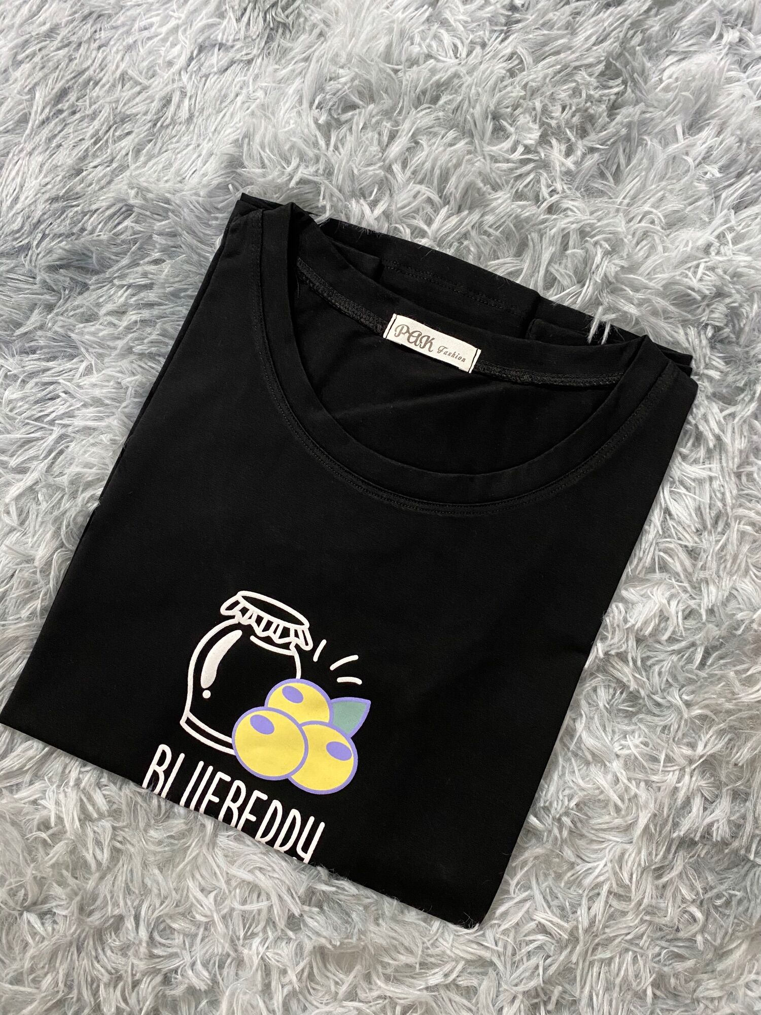 Áo thun nữ basic form ôm cổ tròn cotton thun 4 chiều in hoạ tiết dễ thương