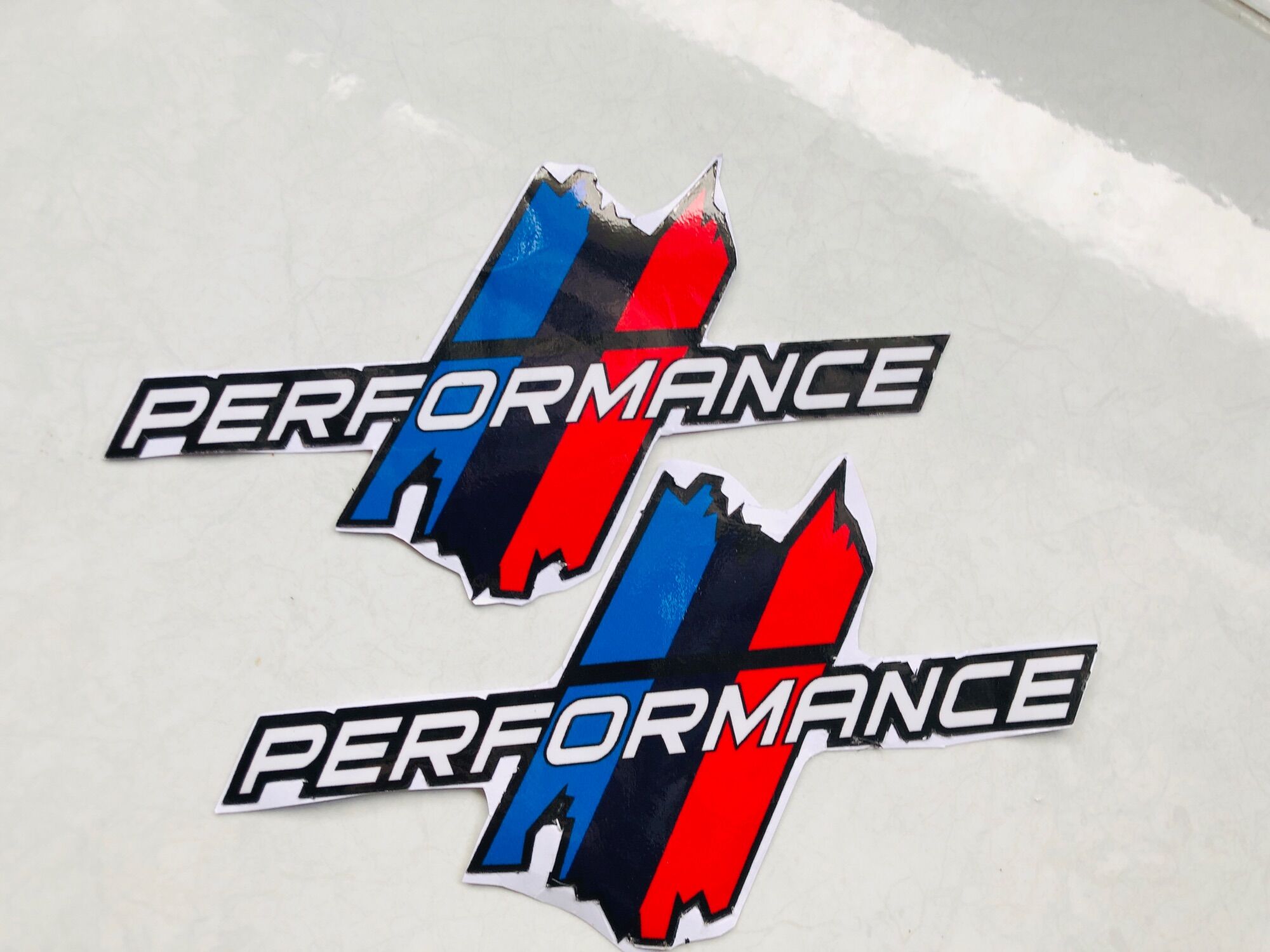 Logo performace xanh dương decal