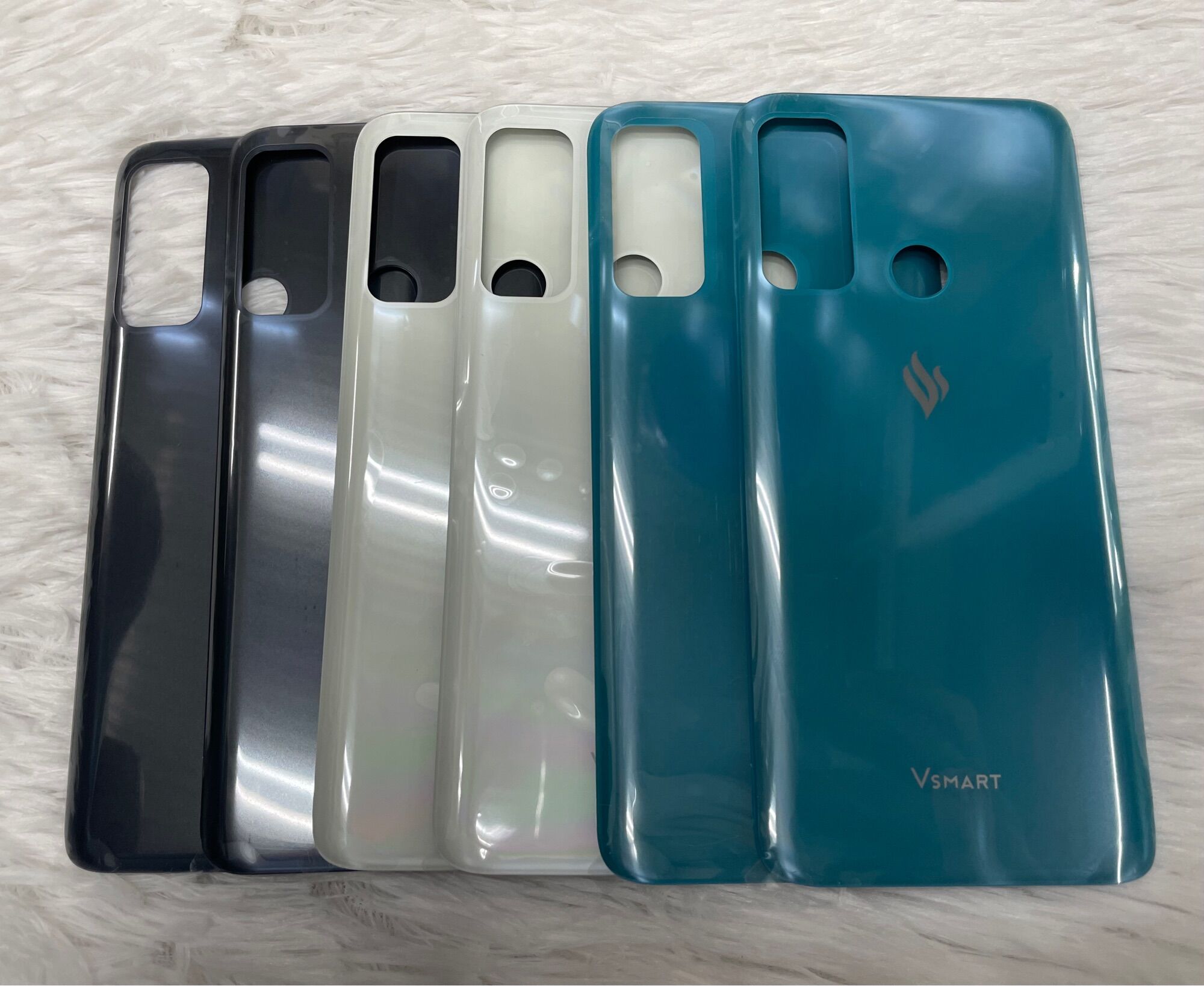 Nắp lưng Vsmart Live 4