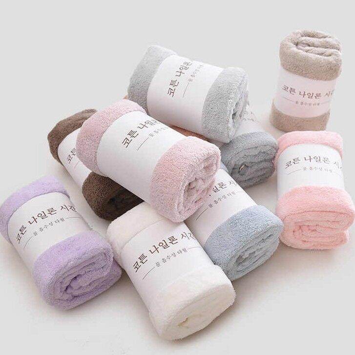 Combo 2 cái khăn mặt lông cừu xuất Hàn