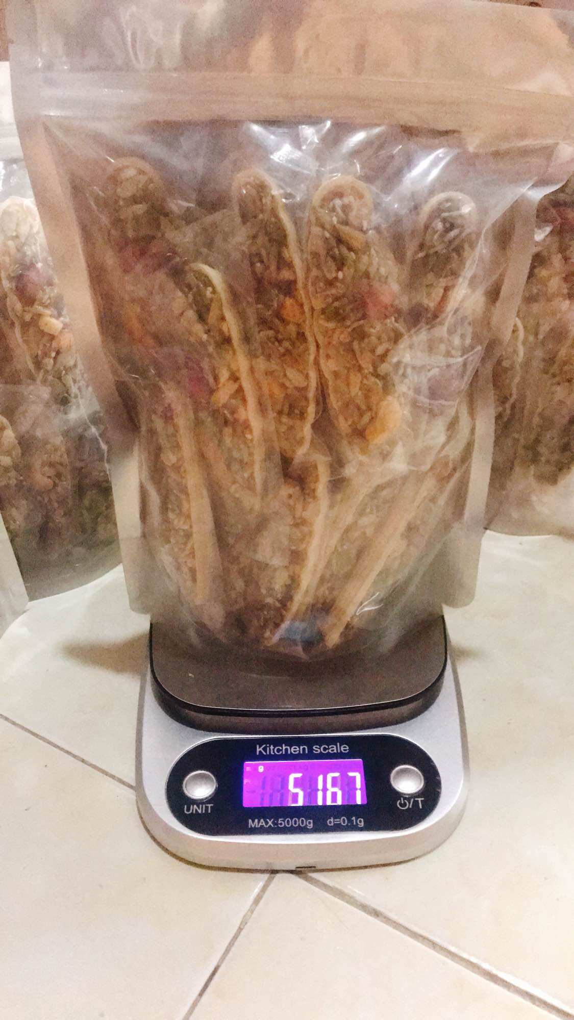 1 KÍ BÁNH THUYỀN MIX HẠT DINH DƯỠNG