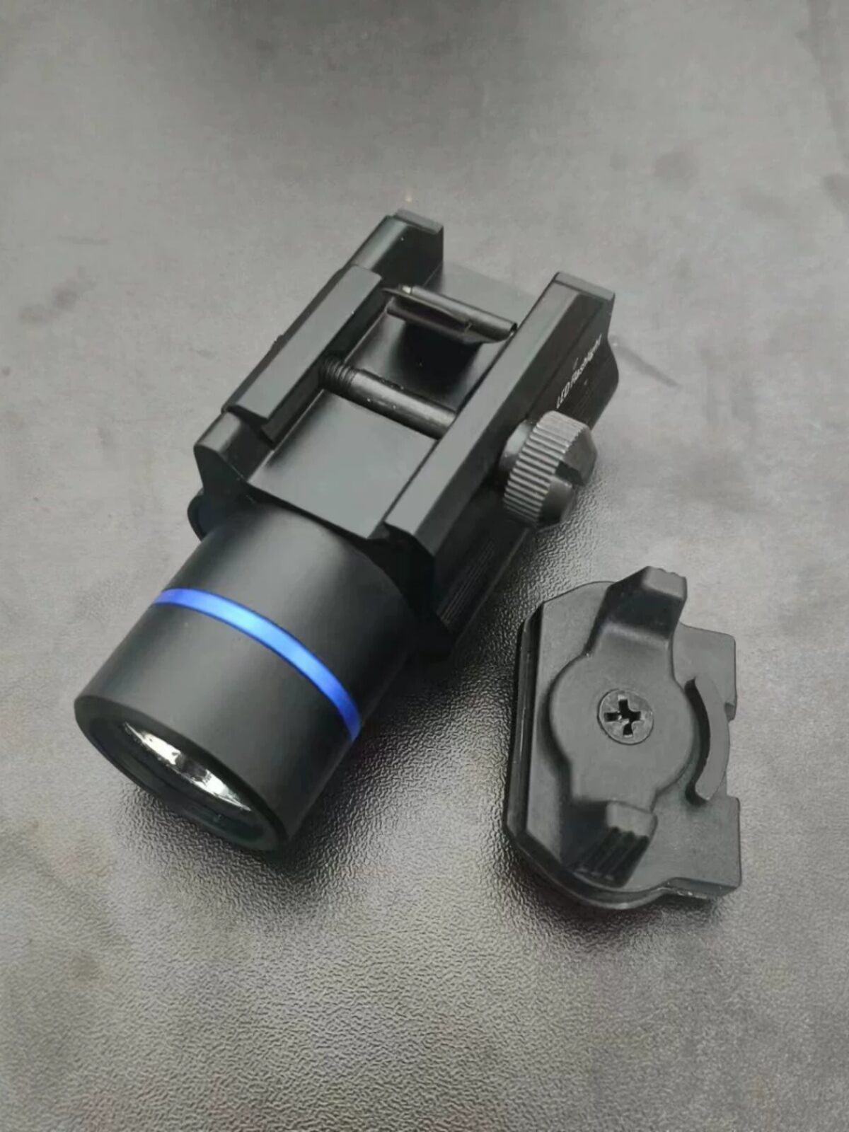 Đèn Tay Chiến Thuật Kim Loại Đa Cấp Glock P320 Laser Chống Thổi