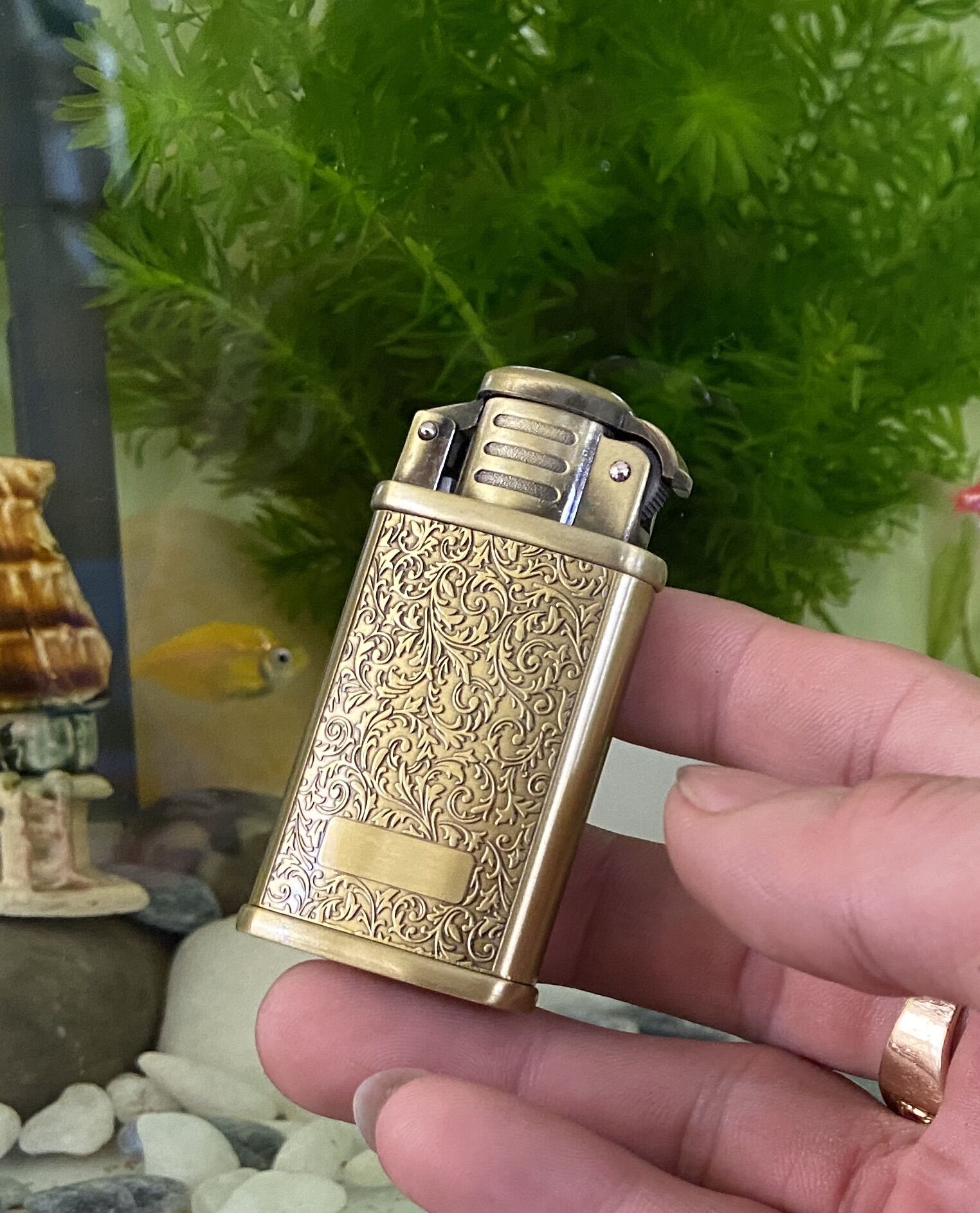 [HCM]Bật Lửa Khò Hoa Văn Vintage