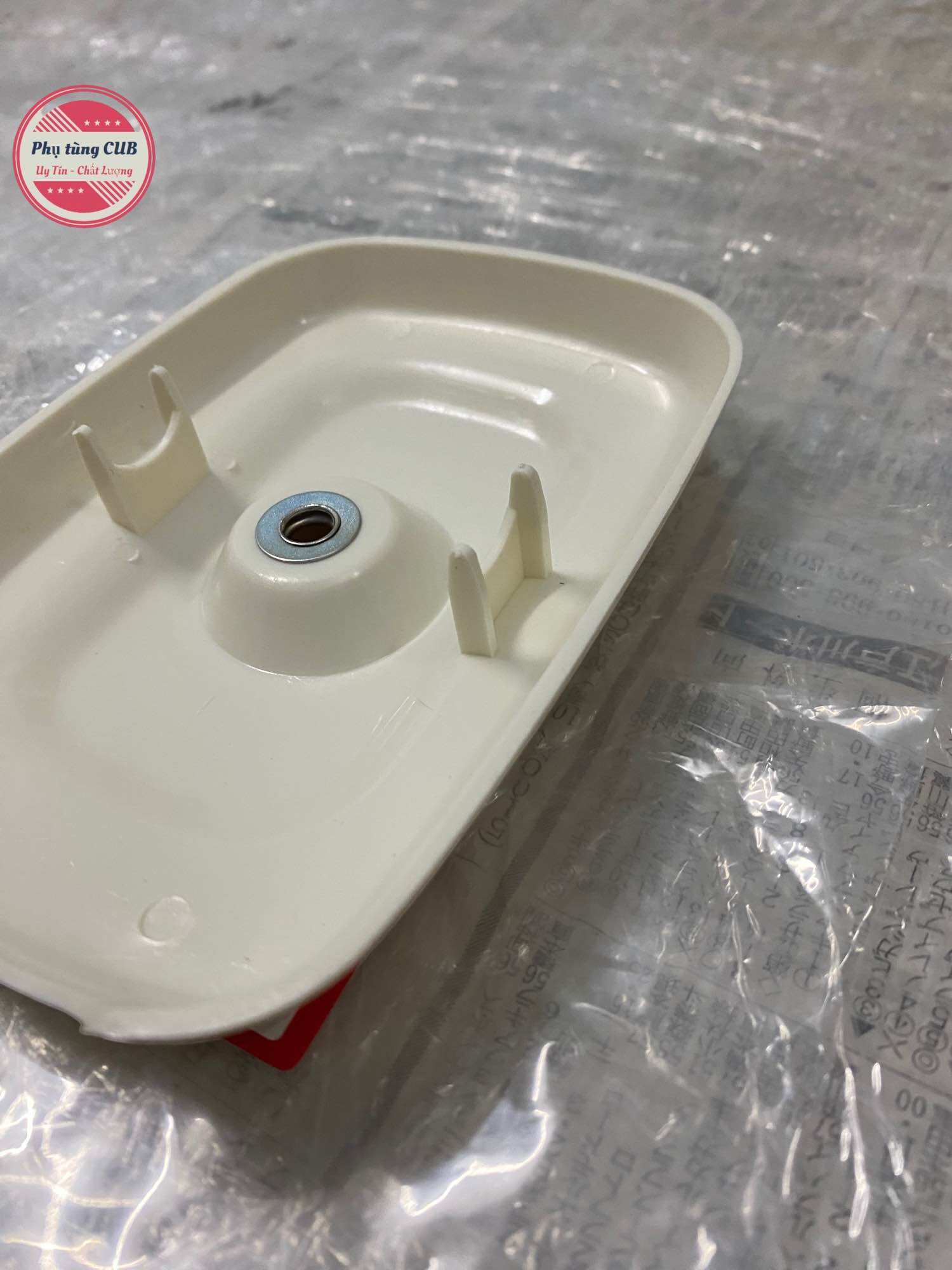 Nắp chụp pô e cub 78-79-én hàng zin mới