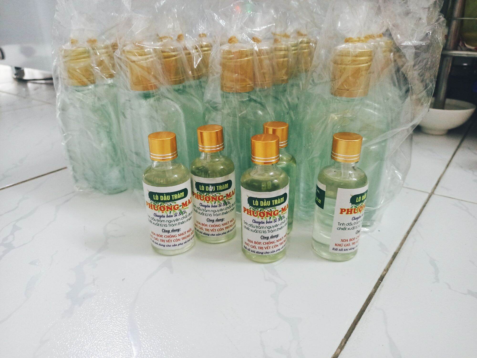 Combo Tinh dầu tràm Huế Phượng Mai 100ml và 50ml