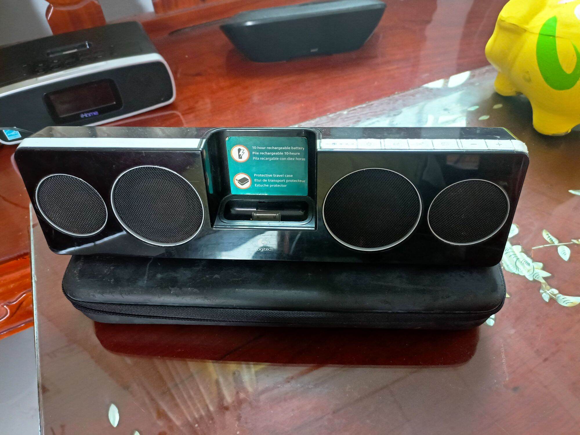 Dock Loa Logitech Pure - Fi Anywhere 2