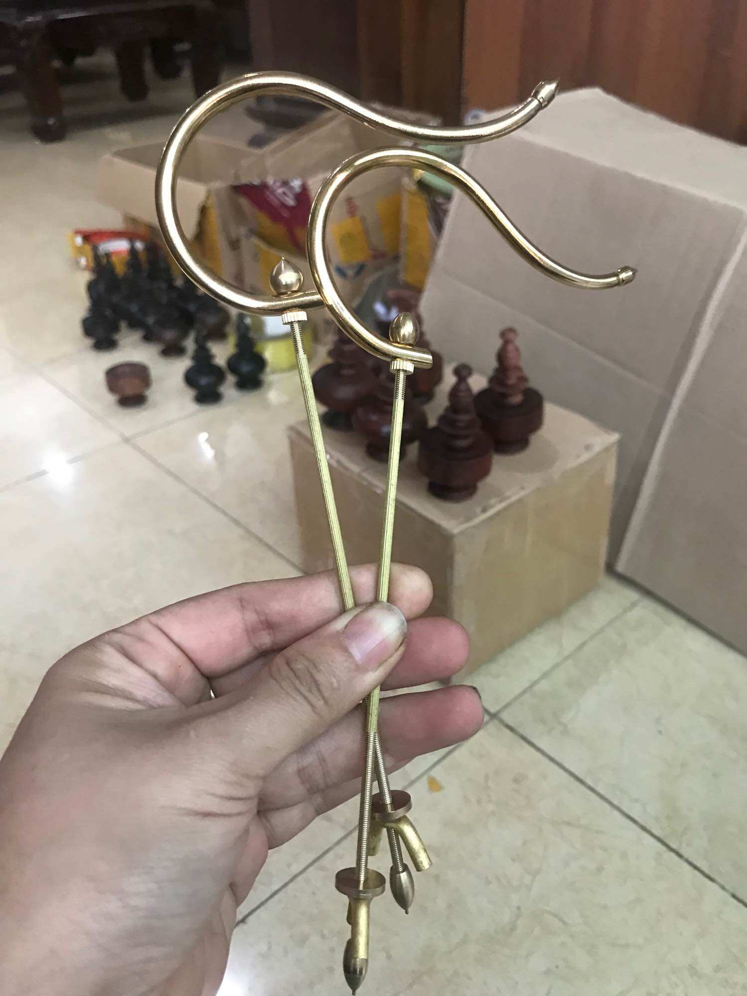 Móc đồng cho lồng khuyên , hút mật