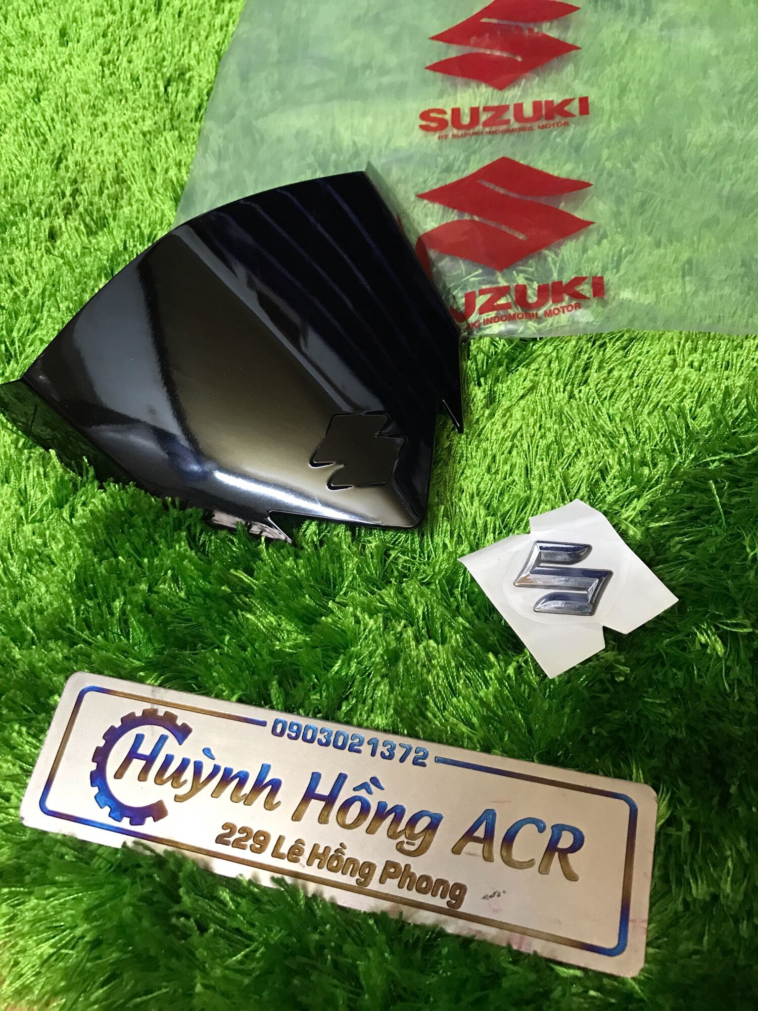 Chắn gió đen bóng + logo s -satria fi/raider fi