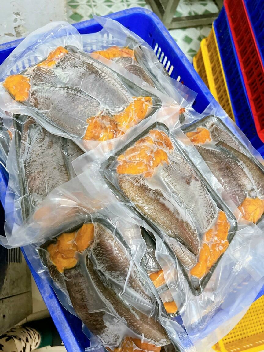 (hỏa tốc tphcm) 0,5kg Cá Sặc trứng 1 nắng