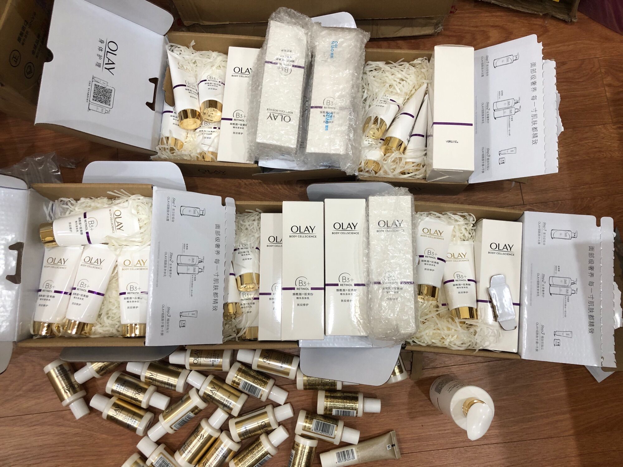Dưỡng thể olay B3 + Retinol 250ml