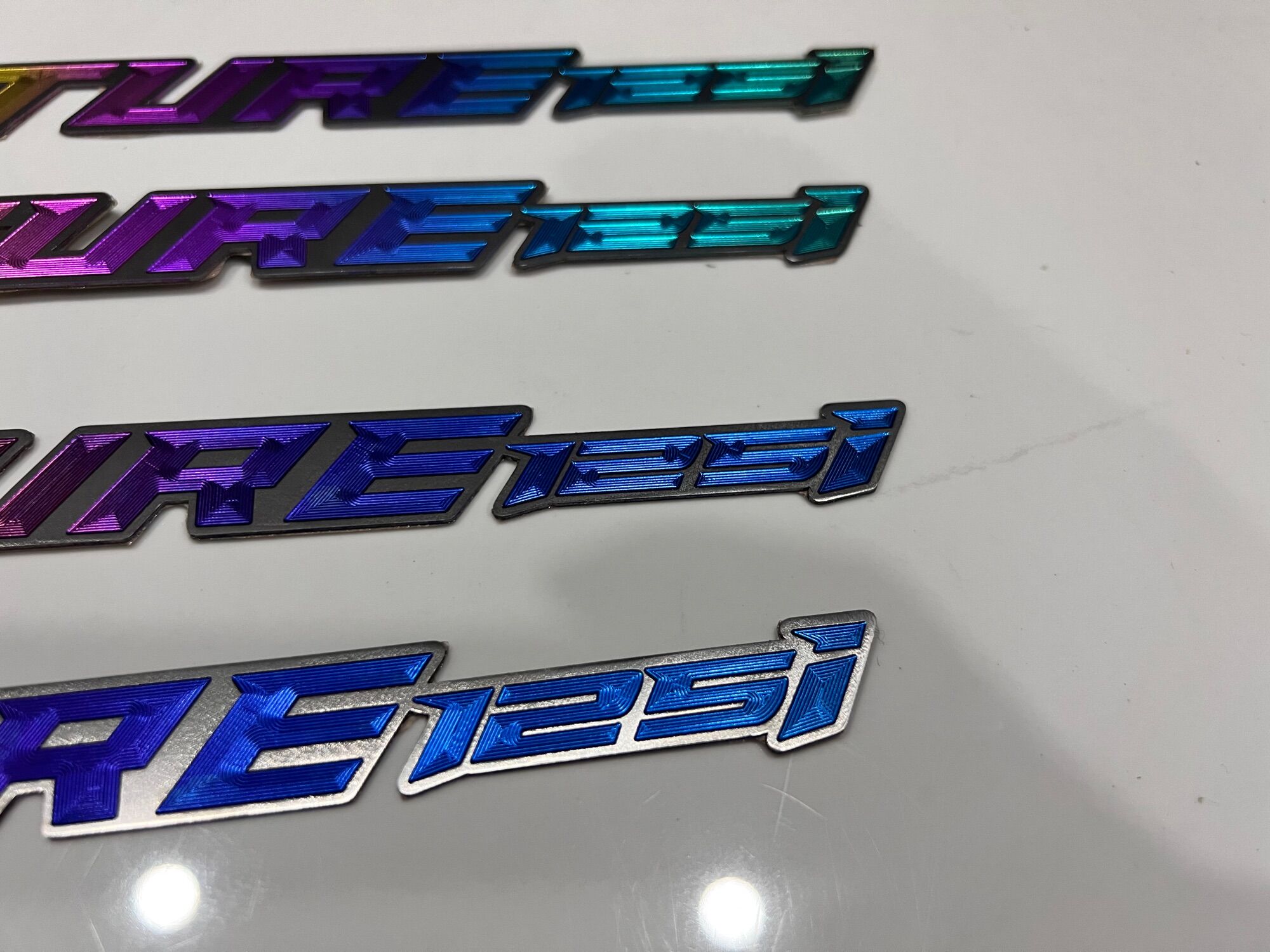 Cặp Tem Titan Chữ Future 125i Có Keo Dán Sẵng