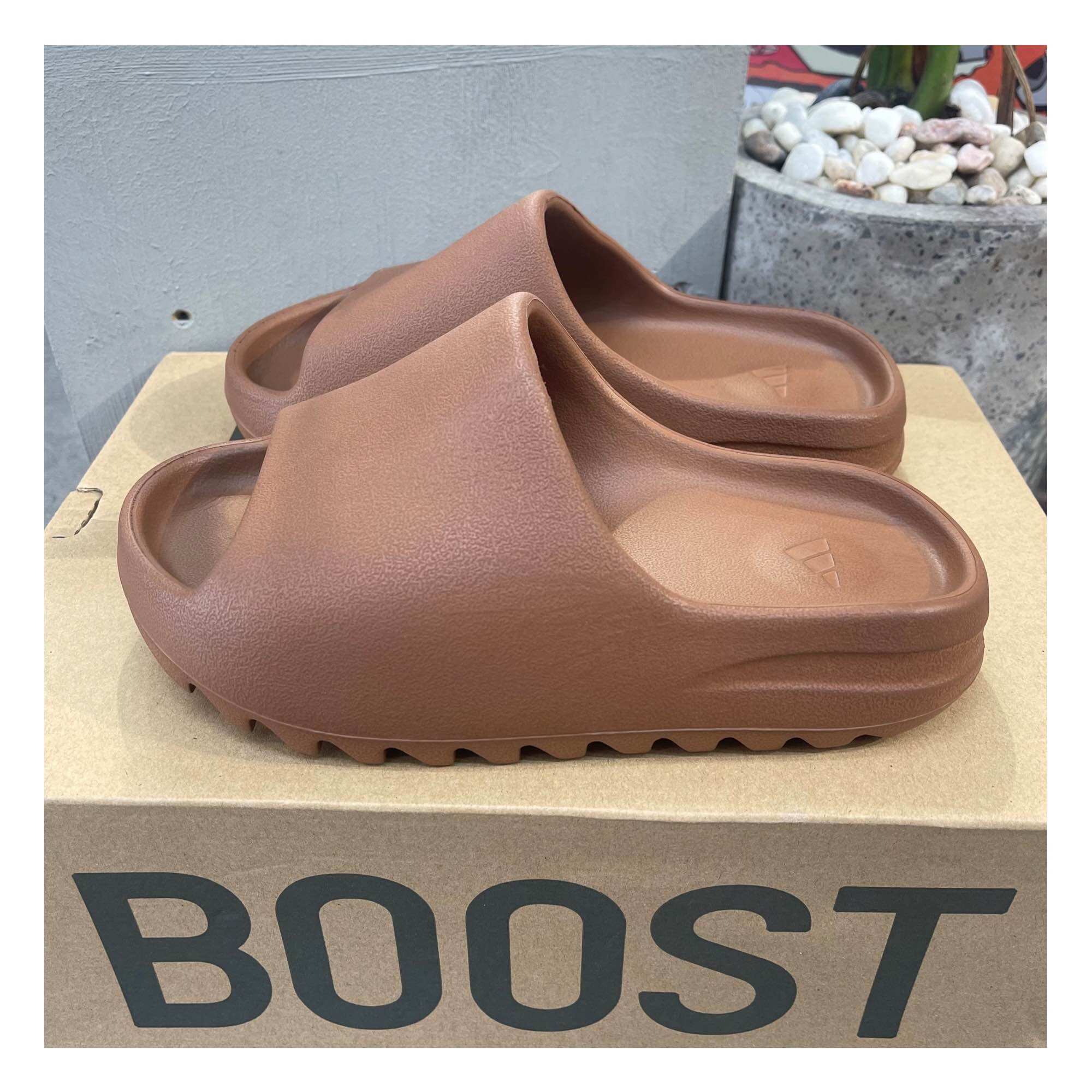 Chính hãng - Dép Bánh mì Yeezy Slide ‘PURE’ - GW1934