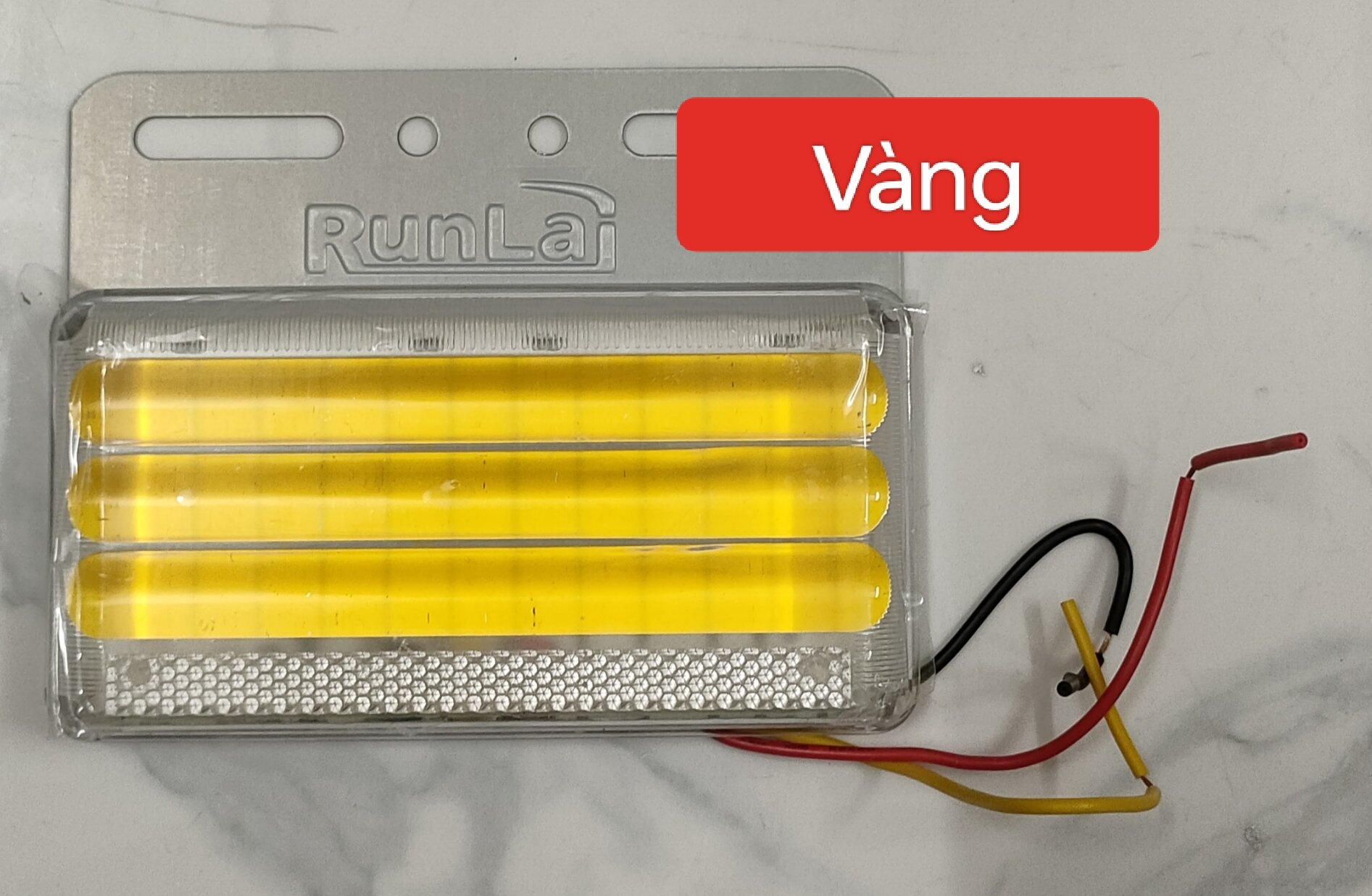 Đèn sườn RunLai 5002 , giá 1 cặp ( 2 cái ) 80K