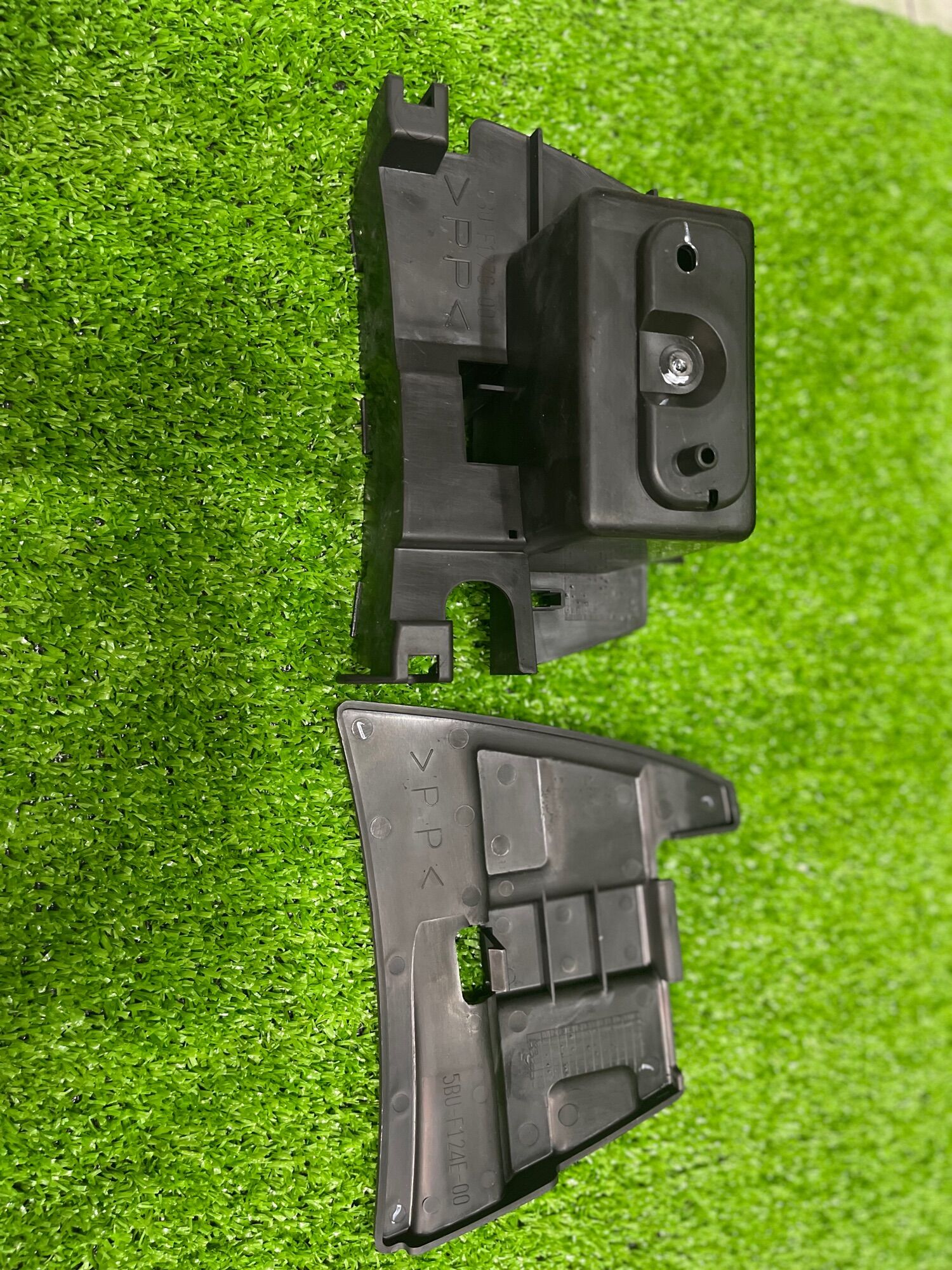 Hộc bình + nắp đậy yaz