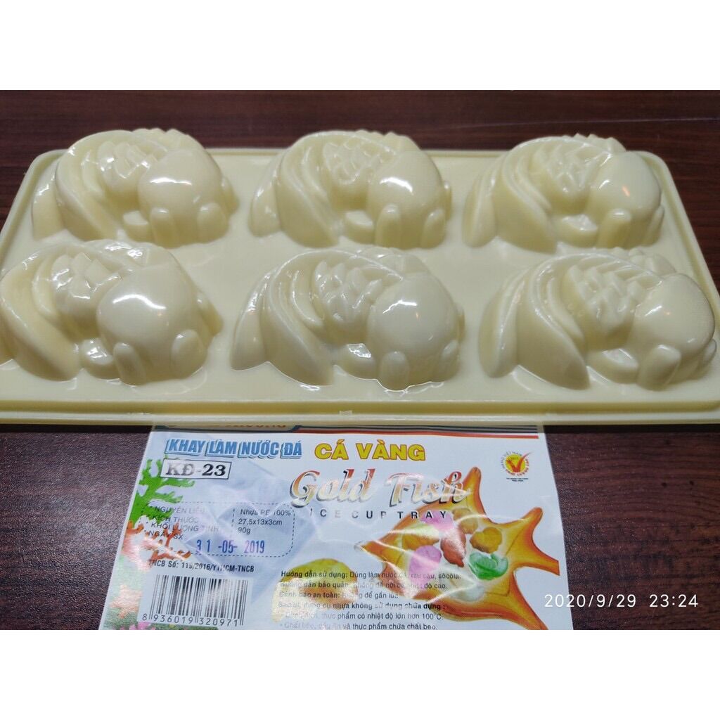 Khay làm đá/làm rau câu hình 7 con cá vàng Vĩnh Trường 1 khay