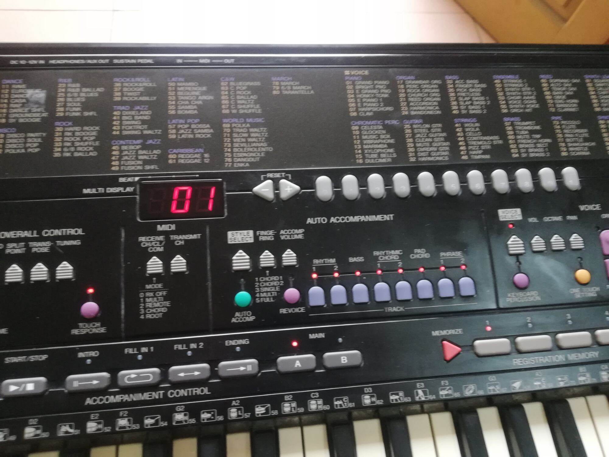 Đàn organ Yamaha PSR 410